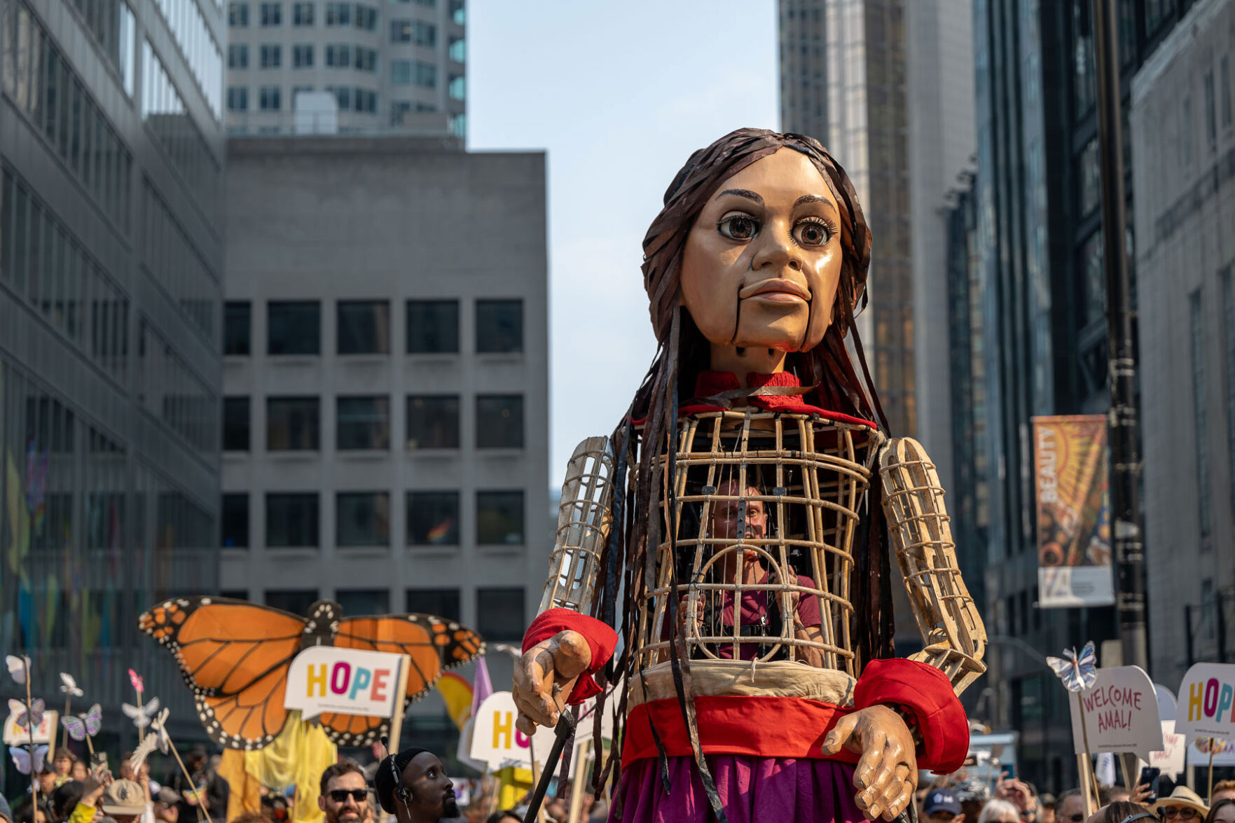 Little-Amal-in-Toronto---(c)-Luminato-Festival,-The-Walk-Productions.-Photography-by-Taku_Kumabe-LR-Z9N_0218.jpg